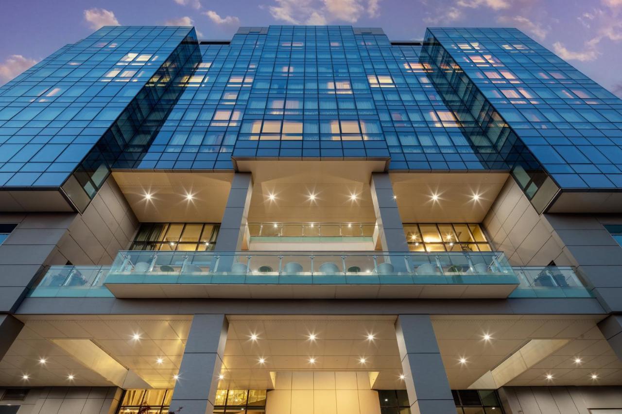 Hotel Indigo Flushing - Laguardia Нью-Йорк Экстерьер фото
