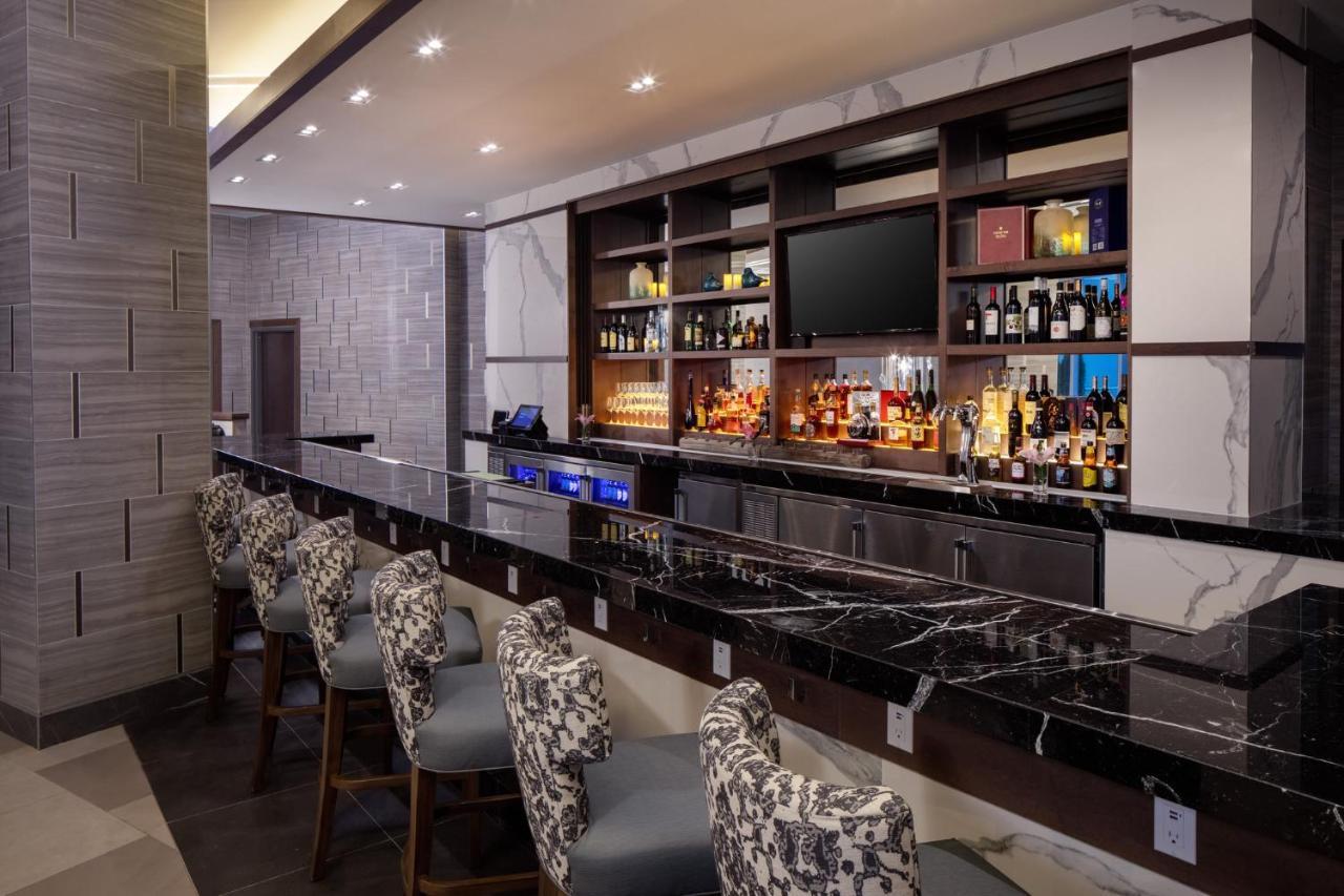 Hotel Indigo Flushing - Laguardia Нью-Йорк Экстерьер фото
