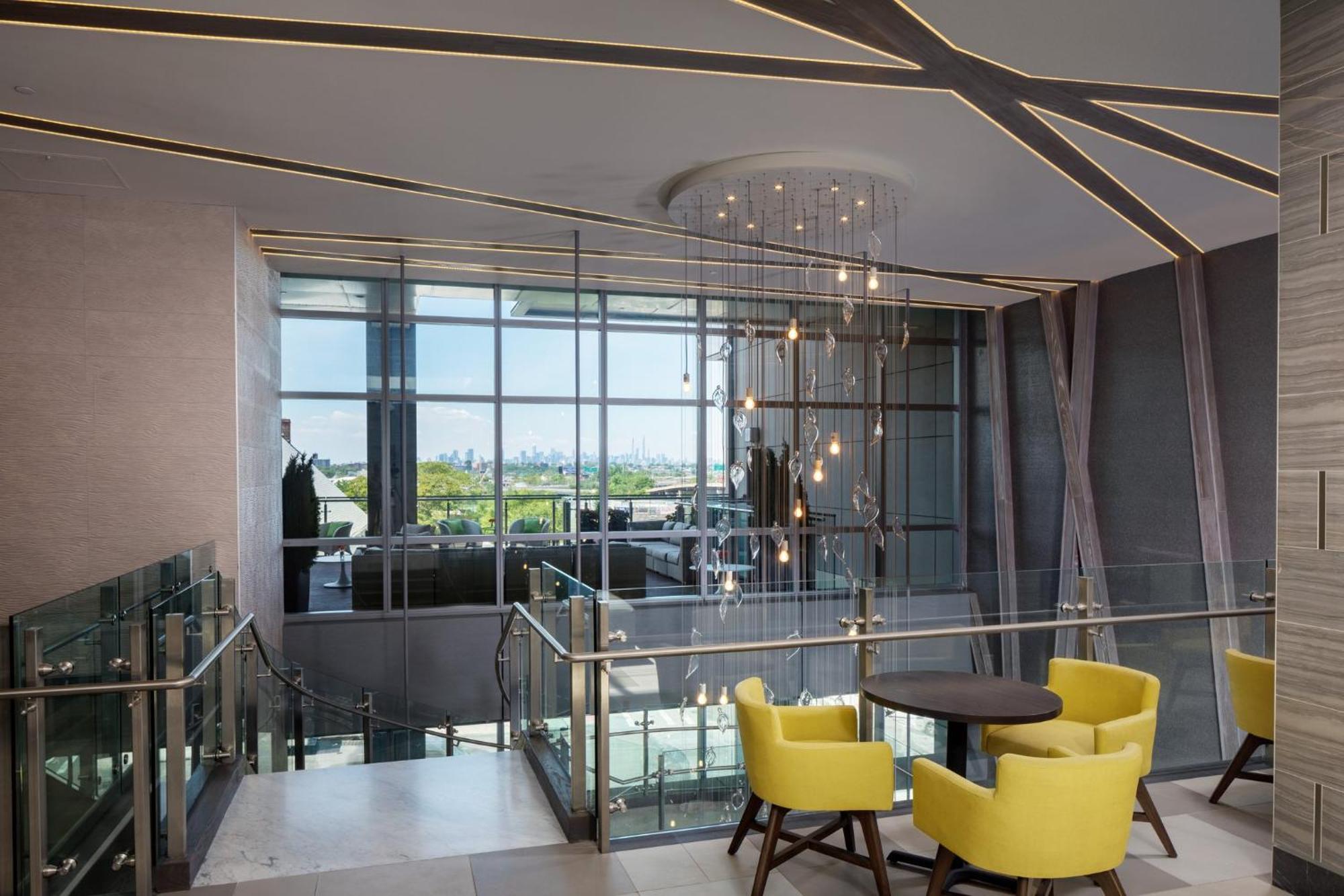 Hotel Indigo Flushing - Laguardia Нью-Йорк Экстерьер фото
