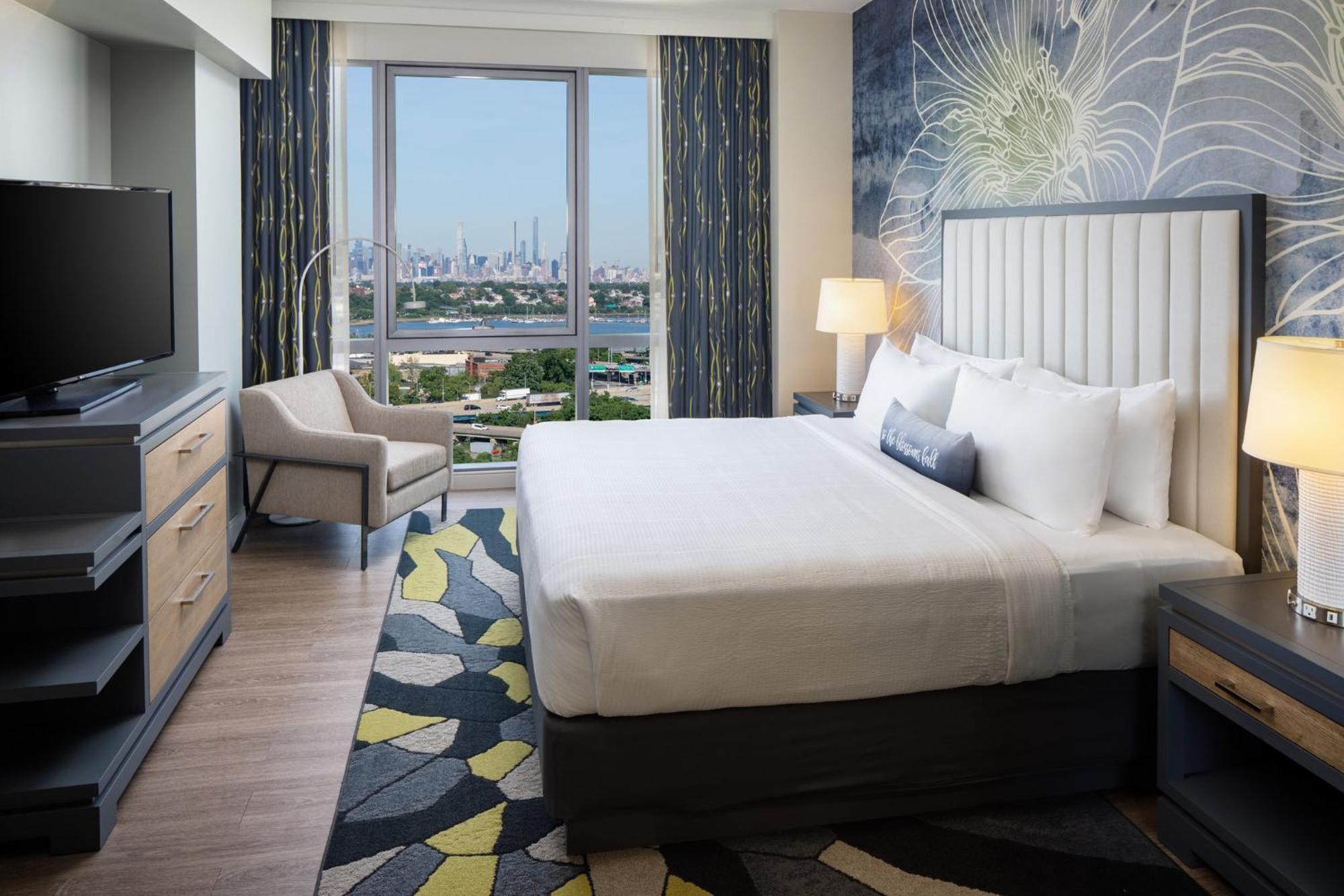 Hotel Indigo Flushing - Laguardia Нью-Йорк Экстерьер фото